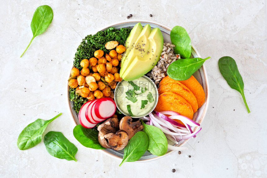 星巴克(SBUX.US)盘后上涨!Q3业绩表现参差不齐但改革初见成效, 中国市场同店销售重回增长