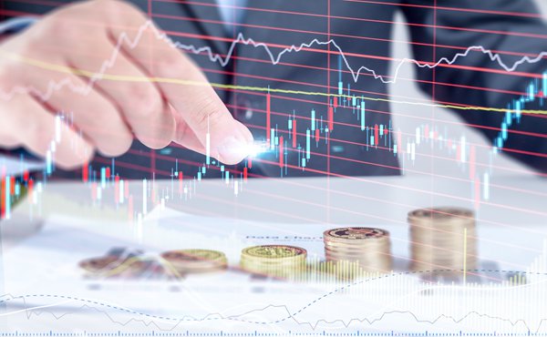 对冲基金Q2持仓分析：科技股成重点投资目标，巴菲特与Tepper加码联合健康（UNH.US）