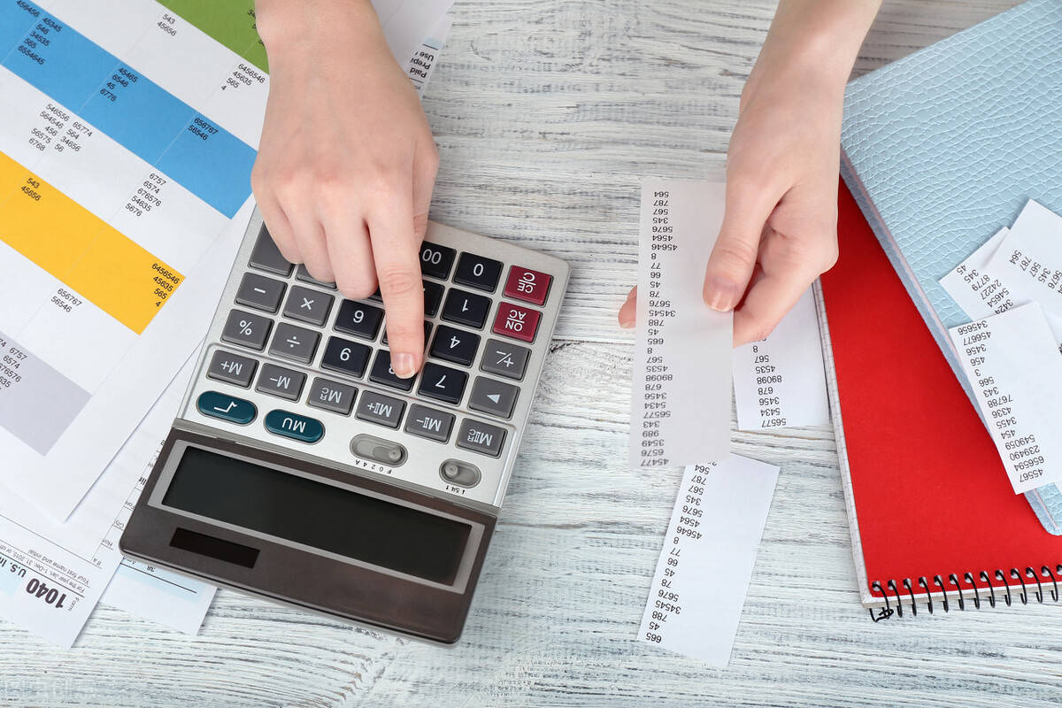 2025中国平安“妈妈的针线活”年度焕新计划在深启动