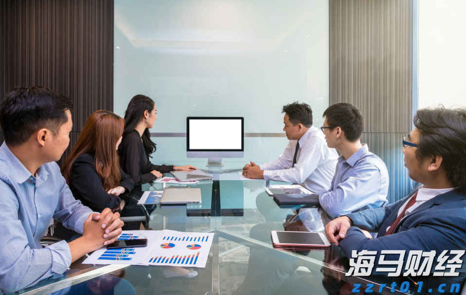 企业囤币潮助推加密货币市场，比特币与以太币接近历史高点