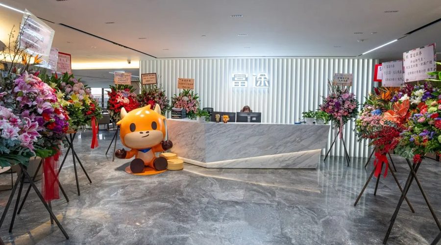 广西新闻摄影学会手机摄影培训公益大讲堂在我市举行