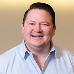 蒙圩镇:光伏板下鱼虾跃 立体发展产业兴